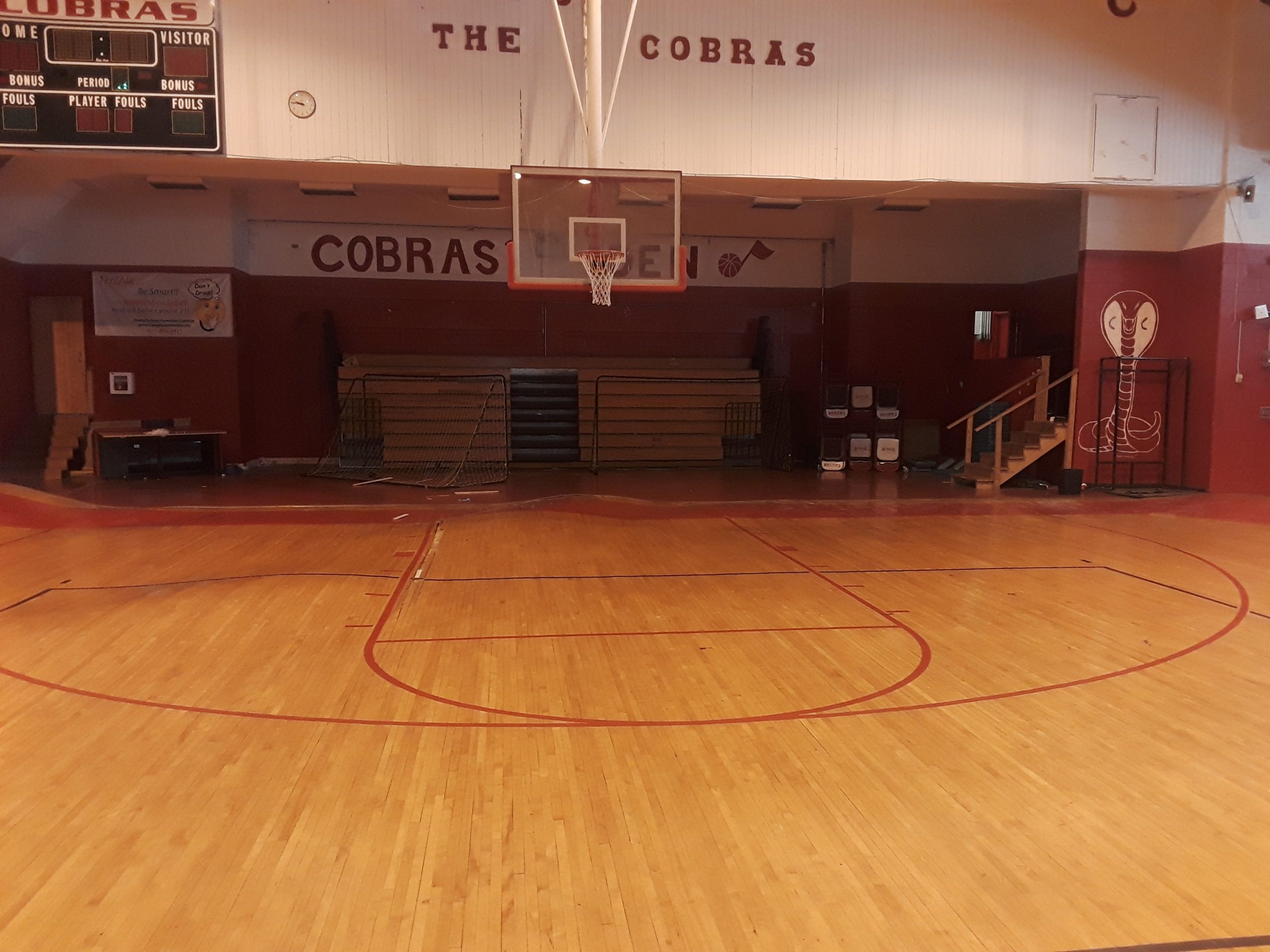 Carver High School Gym Floor Installation - Sports Floors, Inc.